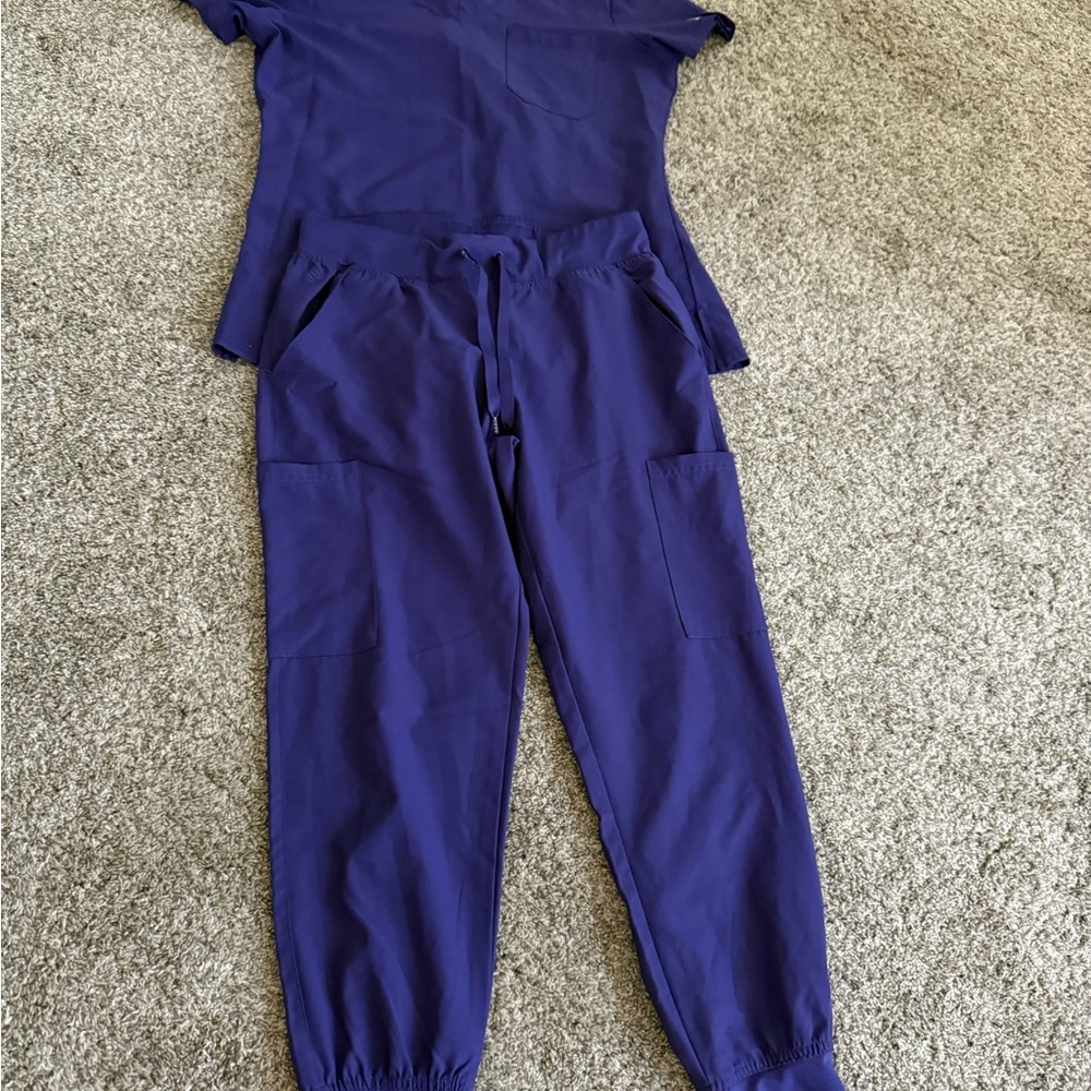 Med Couture Women's Blue Jogger Set